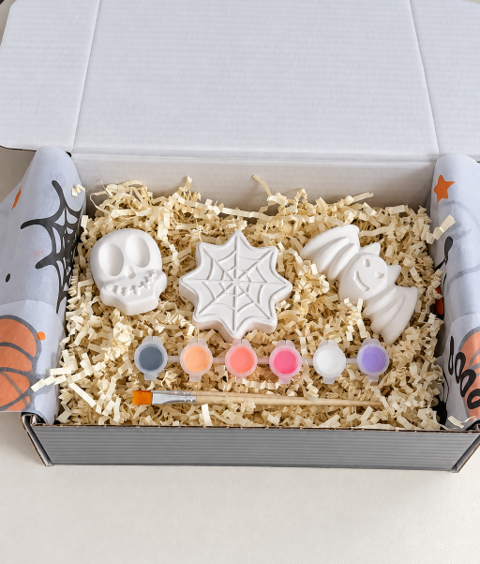 Halloween Deluxe Paint Your Own Kit