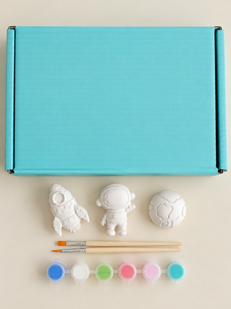 Space Deluxe Paint Your Own Kit